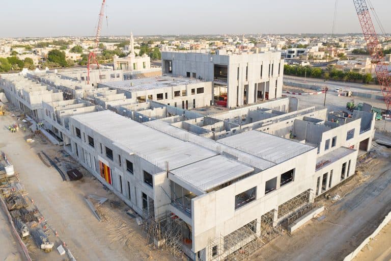 阿联酋迪拜一所学校建筑中使用的预制混凝土建筑方法